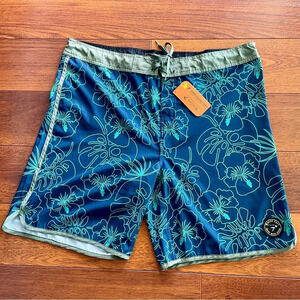 Wailoa Board Shorts blue green Hawaiian tropical floral size 40 NWT